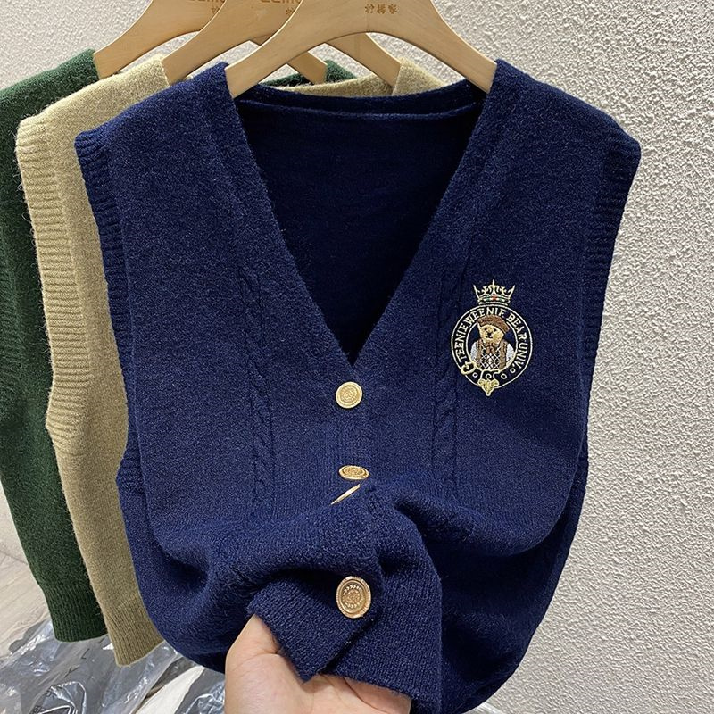 New Embroidered Bear Knitted L - Sewing Vest avis et prix