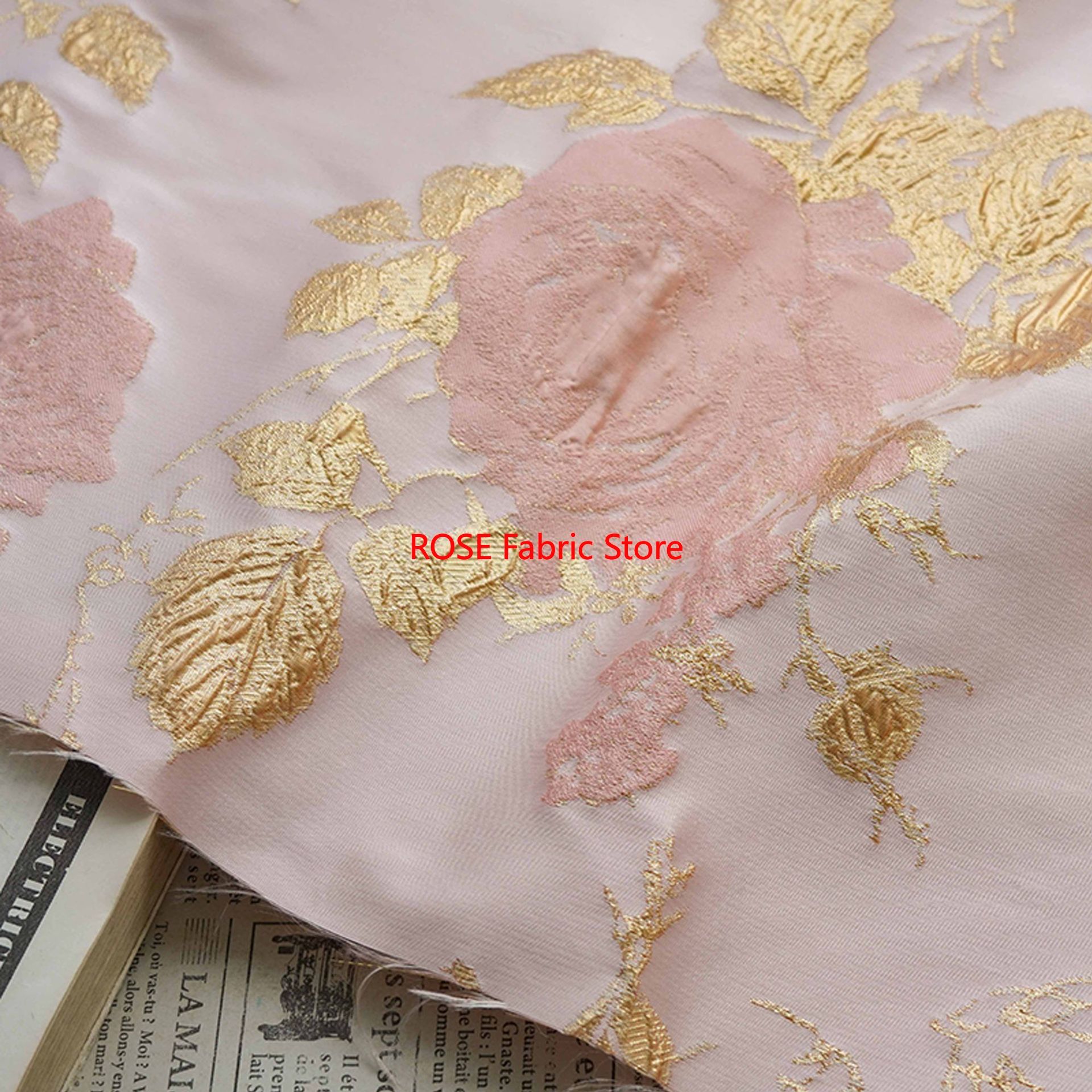 1 meter 3D Relief Gold Silk Fl - Sewing Vest avis et prix